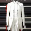 2020 Witte Man Suits Sjaal Revers Drie Button Stropdas Groomsman Tuxedos Heren Bruiloft Past Mooi