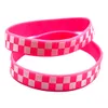 1 st Rutigt silikongummiarmband Racing Flagga Dekoration Logotyp Punkstil Hip Hop Band tryckt