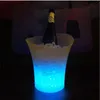 Bar 5 litri Volume secchiello per il ghiaccio in plastica a led che cambia colore discoteche LED secchiello per il ghiaccio con luce champagne, vino, birra, secchiello per il ghiaccio Ship246t