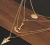 chaud nouveaux bijoux européens et américains mode rue tapotant ailes d'ange pointe de flèche écailles de poisson pièce suspendue style multicouche collier classe