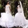 Robes de mariée sirène en tulle pas cher sexy épaules dénudées perles à plusieurs niveaux robe de mariée 2018 à lacets robe de mariée de plage moelleuse