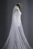 2018 photos réelles uniques Accessoires de mariée Robes de mariée Voiles Applique ivoire Dentelle Mariée Voile longueur cathédrale Accessoire de mariée pas cher