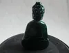 Scultura manuale vecchia giada nell'antica statua di China.Buddha