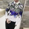 Camisa estampada de lujo para hombre, nuevas ajustadas coreanas, camisas florales informales para hombre, vestido de fiesta y Club nocturno de manga larga, camisa de esmoquin para hombre