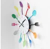 Coutellerie Design Horloge Murale En Métal Coloré Couteau Fourchette Cuillère Cuisine Horloges Creative Moderne Décor À La Maison Antique Style Mur Montre