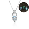 Luminoso Glowing in the Dark Collana Silver Horse Mermaid Skull Pendant Medaglioni catena donna Gioielli moda volontà e sabbia