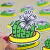10 sztuk DIY Żelazo na Aplikacja Kaktus Kwiat Patch Dla Odzieży Odznaka Kurtka Haft Plastry Do Hot Melt Klej Akcesoria Odzieżowa Patch