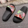 شريحة فاخرة الصيف أزياء واسعة زلق مع صندل سميك النعال الرجال نساء صنادل المصمم أحذية Flip Flops Slipper 36-45