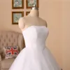 Robes de mariée simples 2018 Lace sans bretelles en dentelle Rangs de mariés en tulle