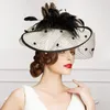 Cappelli Vintage Lady Cappello nero e avorio Perfetto copricapo a gabbia per uccelli Testa velo Piuma Accessori da sposa da sposa Festa Donna Sposa Fascina