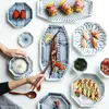 Ensemble de vaisselle japonaise de forme octogonale, plateau de service en porcelaine bleue et blanche, assiettes à dîner, bols à riz, plats à sauce, tasses à thé