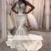 Плюс Размер African Платье De Noiva Свадебные платья Sexy атласная развертки Поезд свадебное платье Русалка свадебное платье Милая Кружева аппликация Дубай