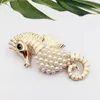 New Fashion Unisex Men Women Brooches Yellow Gold Plated Pearl Sea Horse Pins Brooches for Men Women for Party Nice Gift