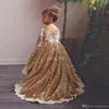 2019ゴールドフラワーガールドレスジュエルネックブリンズスパンコールアップリプの長袖の女の子のページェントドレスハイローキッズフォーマルウェア