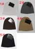 Vinter Jul Hattar För Kvinnor Män Märke Fashion Beanies Skullies Chapeu Caps Bomull Gorros Touca de Inverno Macka Hat 5Colors Free Ship