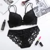 Femal Intimates Ensemble de Lingerie Sexy Floral rassembler des sous-vêtements réglables femmes dentelle Push Up ensemble de soutien-gorge coupe épaisse soutien-gorge et culotte slips