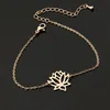 Rostfritt stål Guld Charm Healing Lucky Lotus Flower Armband för kvinnor Boho Smycken Delikat Kedja Yoga Armband Mom Presenter