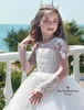 Holy Blanc Princess Ball Robe Flower Girl Robes Sheer Manches longues Appliques Perles Perles De Luxury Girls Vêtements De Robe d'été