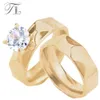 TLアメリカンスタンダードゴールデンメッキペアリング婚約の結婚指輪が女性のための結婚指輪は決してフェード貴族のステンレス鋼2リング/ペアS18101608
