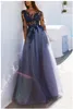 2022 Blue A-lijn Empire Taille Prom Jurk met Illusion Long Mouw 3D Floral Applique Bateau Open Back Formele Jurken Avondjurk Party