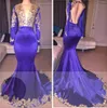 Royal Blue Mermaid Prom Dresses 2K18 Ny vintage med guldspetsapplikationer ärmar Deep V Neck Öppna långa anpassade aftonklänningar 403