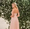 Blush Pink Chiffon High Low Bridesmaid Dresses Halter veck tillbaka dragkedja Long Beach Country Garden Maid of Honor -klänningar