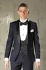 新しいデザインShawl Lapel Navyブルーの結婚式の男性スーツ新郎Tuxedos男性パーティー新郎スーツ（ジャケット+パンツ+ネクタイ+ベスト）いいえ：129