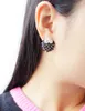Nuovi orecchini a bottone per animali con verniciatura elettrolitica in bianco e nero, piccoli orecchini in stile naturale e fresco, vendite all'ingrosso3866146