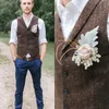 2019 Brown Rustic Groom Vests For Farm Country Wedding Wool Herringbone Tweed Suit Vest Slim Fit Tailor Made Groomsmen Attire5528372