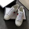 Scarpe di lusso in vera pelle Scarpe casual da uomo Marchi di lusso Sneakers firmate Scarpe da corsa stringate Scarpe da donna casual firmate Nuova collezione