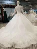 Moslemisches Hochzeitskleid wie weiße O-Hals-lange Hülse schnüren sich oben Braut-Hochzeitskleid-Kundenanpassung annehmen hinzufügen Futter-langärmliges Brautkleid
