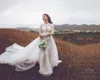 2018 Sobrefaldas modestas Vestidos de novia Manga larga Joya Cuello Apliques de encaje Vestidos de novia con tren desmontable Por encargo robe de mari￩e