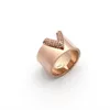 Moda Jewerly Słynna marka ze stali nierdzewnej 18K Gold Sliver Pierścień miłosny dla kobiet Man Wedding Pierścionki Rose Gold Jewelry1426891