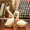Amoureux des cygnes en céramique blanche décor à la maison artisanat décoration de la salle ornement en céramique figurines d'animaux en porcelaine décorations de mariage