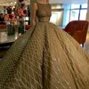 2018 Lace Ball Gown Prom Klänningar Lyxig kvällsklänning Ruched Golvlängd Sweep Train Red Carpet Gowns