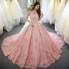Lyxig rosa bollklänning quinceanera klänningar applikationer spets söt 16 klänning skopa hals vestido de festa lång tyll formell prom klänningar dh4157