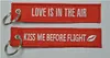 Kiss Me Before Flight Lip Love Is In The Air Stoffstickerei Schlüsselanhänger Luftfahrtanhänger 13 x 2,8 cm 100 Stück