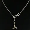 Lucky 8bat vingar Skull / Musikalisk anteckning / Hockey / Gymnastik Idrottare Girl Charm Sweater Chain Halsband DIY Kvinnor Smycken Tillbehör A56