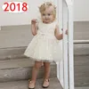 Ins Baby Girls Princess Party Dresses With Bowknot Lace Tutu Bow Dress Tulle Fluting Sleeve Sommar Nya Barn Klänningar Bäst för 1-6T Gratis