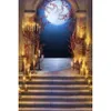 おとぎ話の城のアーチの扉の写真ハロウィーン背景階段の蝋燭ライトフルムーンナイトパーティーフォトブースの背景
