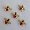 Moda Uniex Metal Spot Oil Broche Golden Bee Broches Niñas Hombre Mujer Personalidad Pin