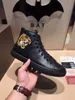 Män designer sneakers högsta sneaker tryckta äkta läder stövlar med arg katt tiger drake sneaker för män kvinnor storlek 35-45