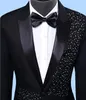 Męskie Garnitury Formalne Black White Crystals Slim Blazers Group Wydajność muzyczna Kostium Wedding Party Prom Nightclub Host Singer Stage Garnitur