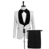 Beyaz Paisley Erkek Düğün Smokin Siyah Kadife Şal Yaka Yan Havalandırma Damat Smokin Erkek Akşam Yemeği / Darty Dress3 Piece Suit (Ceket + Pantolon + Kravat + Yelek)