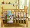 Mode 7PCs Baby Boy Bedding Set Pure Bomull 3DMBroidery Lion Elephant Giraffe och Krokodil Säljer Fashion Crib Bedding Set