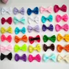 100pcs / lot hundar handgjorda hårnåldjur båge mix hårklipp valp katt bowknot barrette huvudbonad hund hår tillbehör söta färgstarka bågar pd015