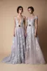 Berta Bride 2019 Sexig strand Bröllopsklänningar Deep V Neck Lace Appliqued Boho Bridal Gowns Tulle Sweep Train Wedding Dress
