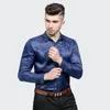 Camisas de seda brillante para hombre, promoción 2017, camisas informales de manga larga de otoño con flores de algodón para hombre, vestido ajustado