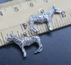 Wholesale 100pcs Cute Zebra Alloy Charms Pendant Retro Jewelry Making DIY Keychain Ancient Silver Pendant For Bracelet Earrings 16*22mm