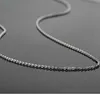 Стерлинговые серебряные серебряные ожерелья 925 (30 штук / лот) o Форма цепи Безопасность без стимуляции не исчезают сияющие ожерелья длиной 18 дюймов 1,5 мм